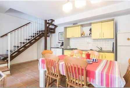 Apartment Villamor *